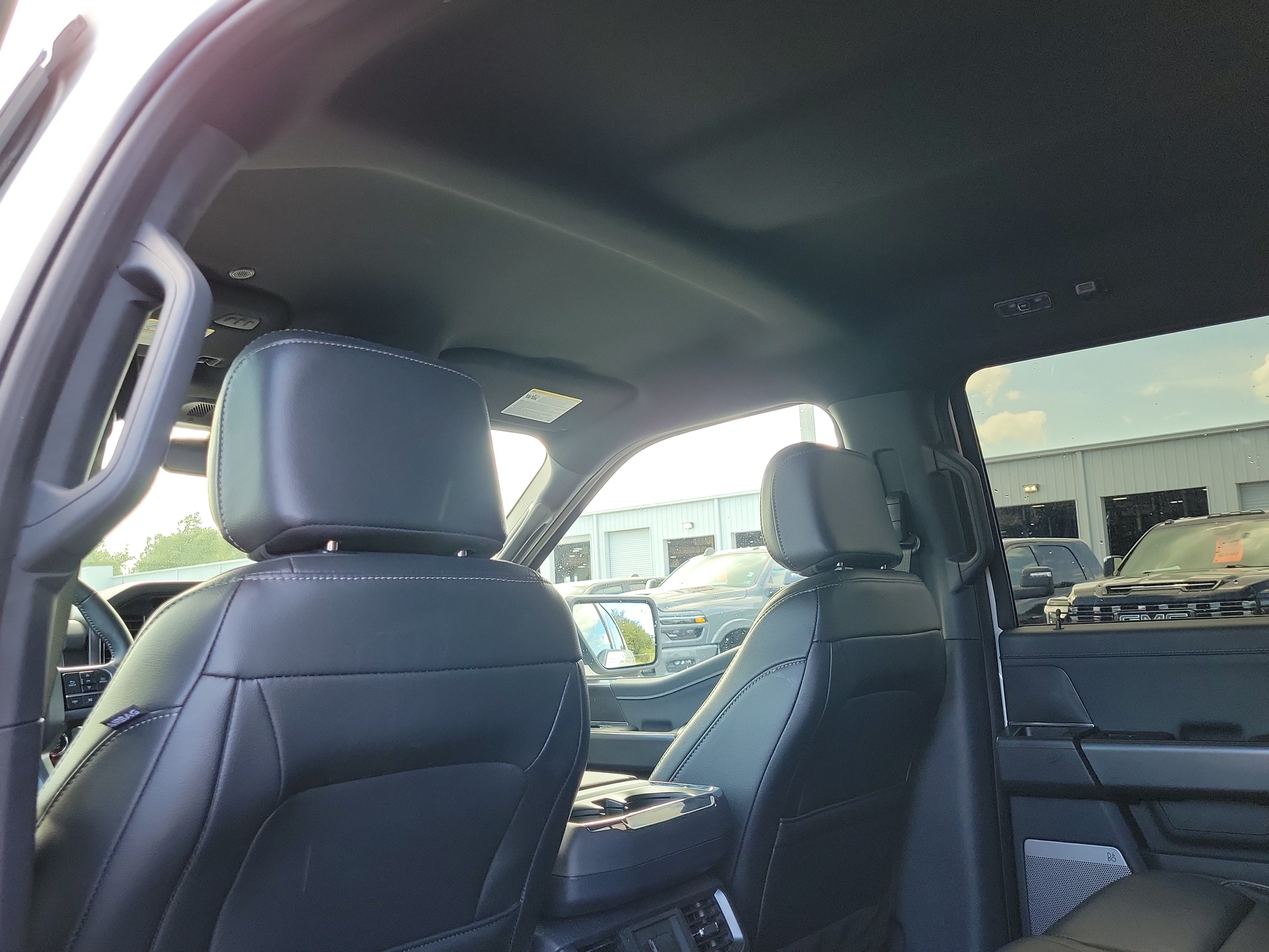 Used 2024 Ford F150 Lariat AWD/4WD image 12