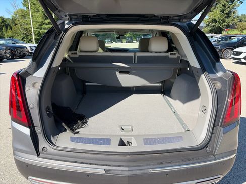 Used 2020 Cadillac XT5 Premium Luxury AWD/4WD image 7