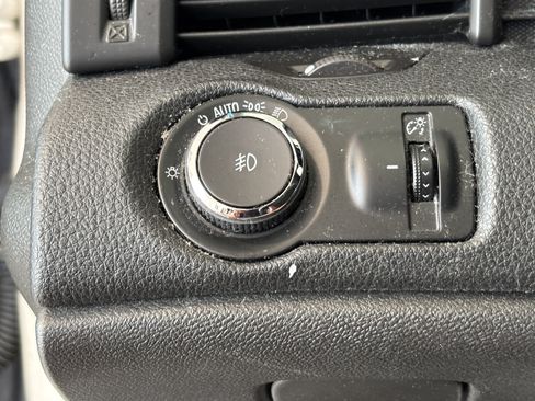 Used 2013 Chevrolet Malibu LT FWD image 12