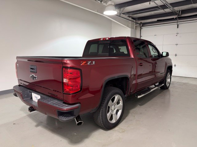 Used 2018 Chevrolet Silverado 1500 LT w/ All Star Edition AWD/4WD image 7
