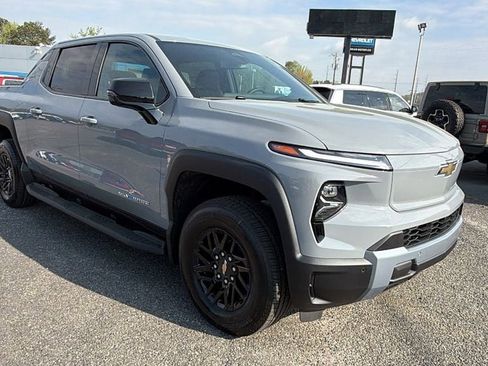 New 2026 Chevrolet Silverado EV LT w/ Plus Package image 3
