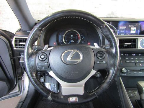 Used 2016 Lexus IS 200t w/ F Sport Package RWD image 14