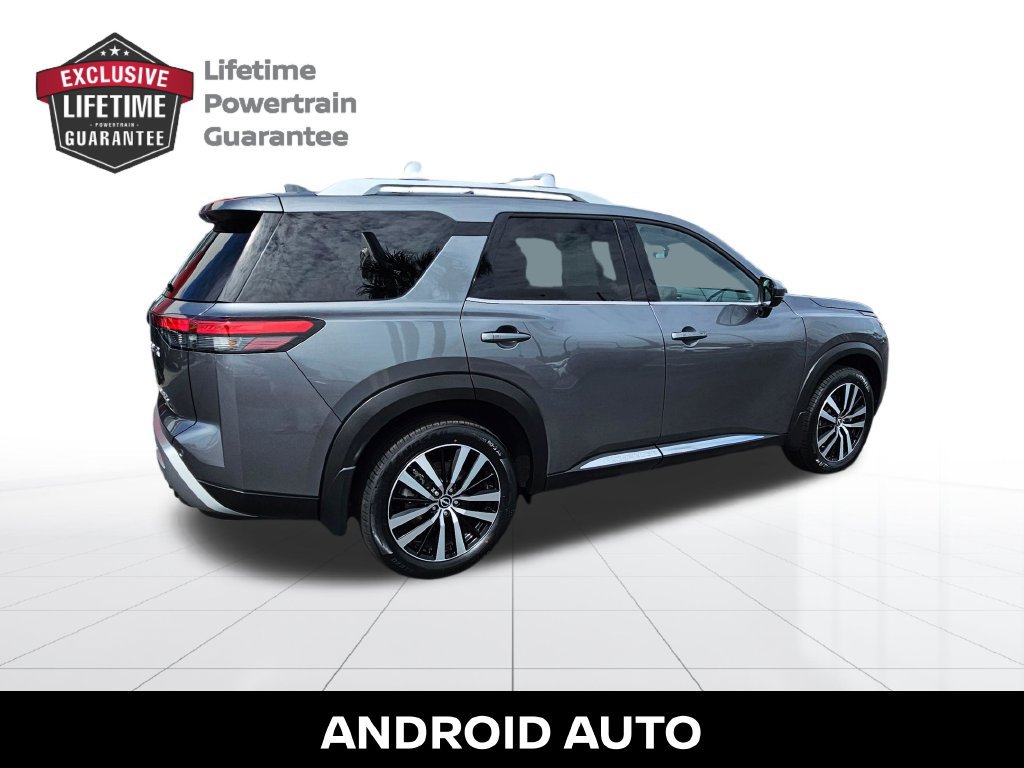 Certified 2023 Nissan Pathfinder Platinum w/ Cargo Package AWD/4WD image 9