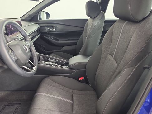 Used 2023 Honda Accord Sport image 15