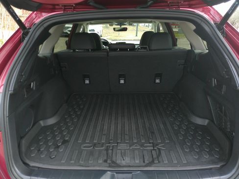 Used 2022 Subaru Outback Limited image 33