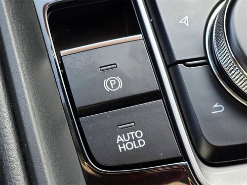 Certified 2025 MAZDA CX-50 AWD 2.5 Hybrid w/ Premium Pkg image 22