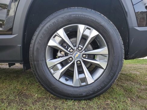 New 2026 Chevrolet Equinox LT w/ Safety and Technology Package image 5