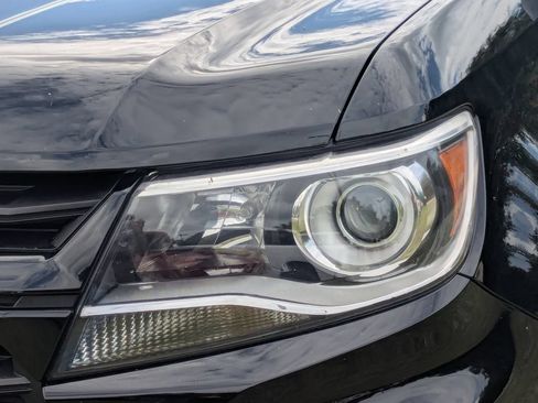 Used 2022 Chevrolet Colorado Z71 w/ Z71 Midnight Edition RWD image 9