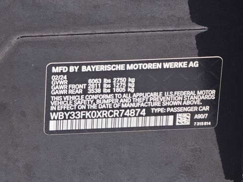 Used 2024 BMW i5 eDrive40i w/ M Sport Package image 29