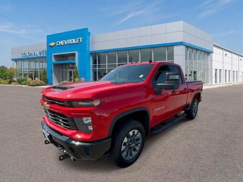 Used 2026 Chevrolet Silverado 2500 Custom w/ Custom Value Package AWD/4WD image 1
