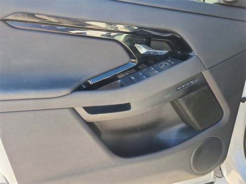 Used 2024 Land Rover Range Rover Evoque S image 18
