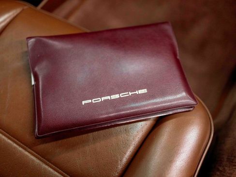 Used 1989 Porsche 911 Carrera RWD image 61