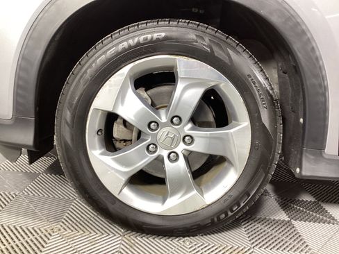 Used 2017 Honda HR-V EX image 10