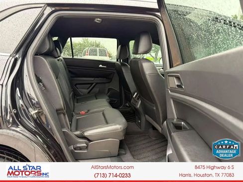 Used 2020 Volkswagen Atlas Cross Sport SE FWD image 13