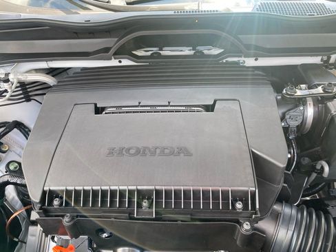 Certified 2025 Honda Pilot EX-L image 16