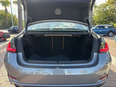 Certified 2025 BMW 330i Sedan RWD image 32