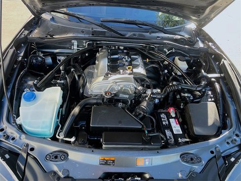 Used 2020 MAZDA MX-5 Miata RF Grand Touring image 25