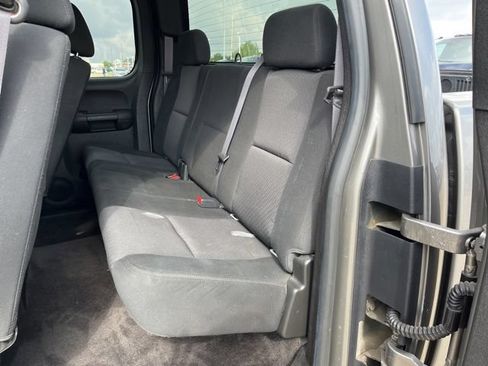Used 2013 Chevrolet Silverado 1500 LT AWD/4WD image 23