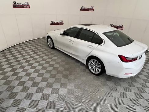 Used 2024 BMW 330e xDrive image 19