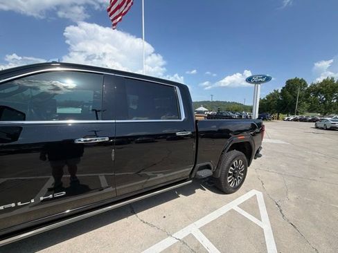 Used 2024 GMC Sierra 2500 Denali Ultimate w/ Max Trailering Package AWD/4WD image 6