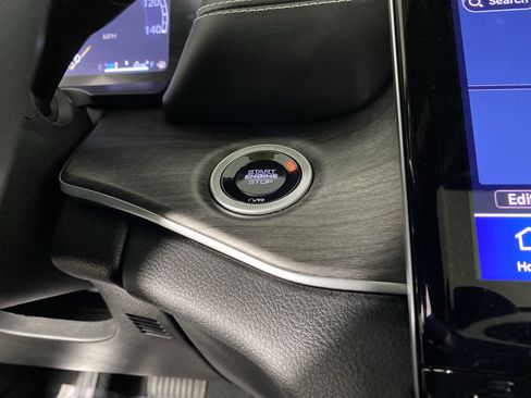 Used 2024 Jeep Grand Cherokee L Limited w/ Luxury Tech Group II AWD/4WD image 27