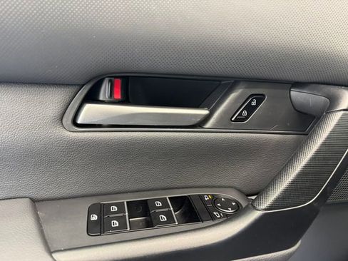 Used 2025 MAZDA CX-50 AWD 2.5 S w/ Select Package image 36