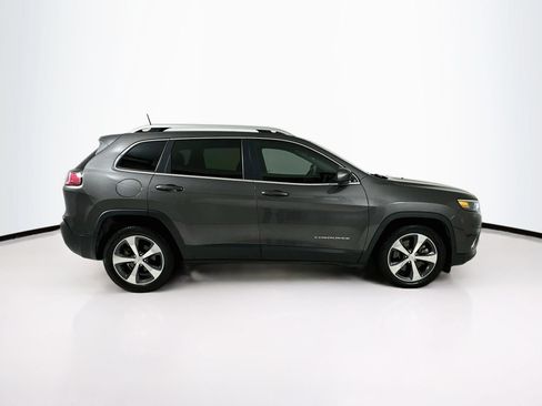 Used 2019 Jeep Cherokee Limited FWD image 9