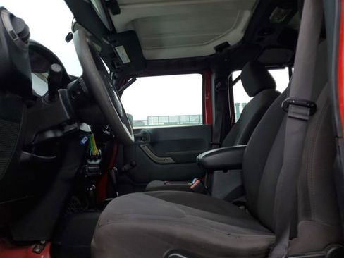 Used 2018 Jeep Wrangler Unlimited Sport image 16