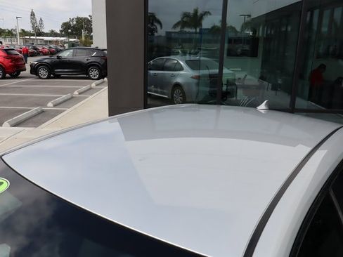 Used 2023 Toyota Corolla LE image 17