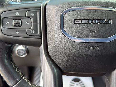 Used 2025 GMC Sierra 1500 Denali Ultimate AWD/4WD image 17