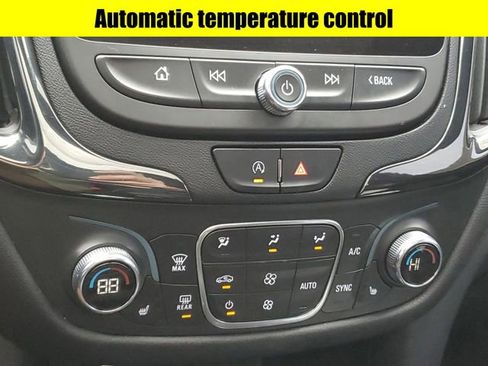 Used 2023 Chevrolet Equinox RS w/ RS Leather Package image 19