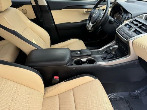 Used 2016 Lexus NX 300h AWD image 14