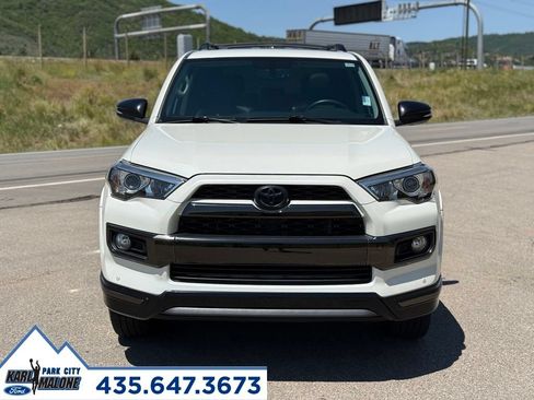 Used 2019 Toyota 4Runner Limited AWD/4WD image 8