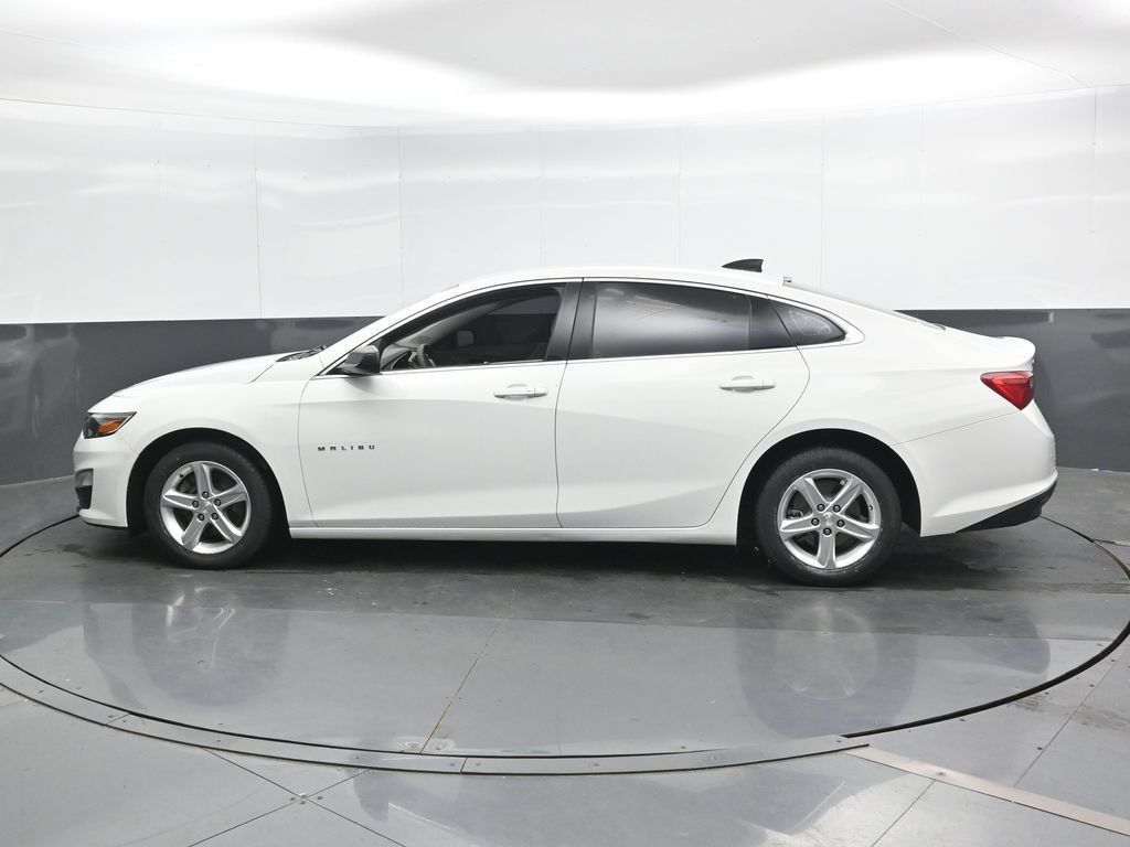 Used 2023 Chevrolet Malibu LS FWD image 8