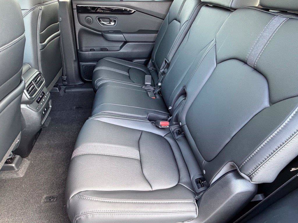 New 2026 Honda Pilot EX-L image 16