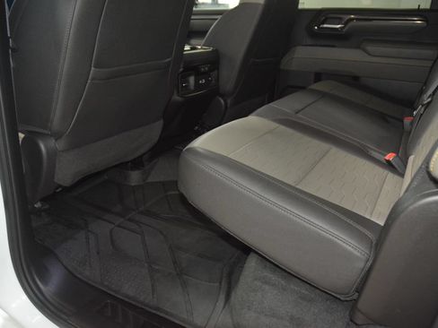 Used 2024 Chevrolet Silverado 2500 ZR2 w/ Technology Package AWD/4WD image 47