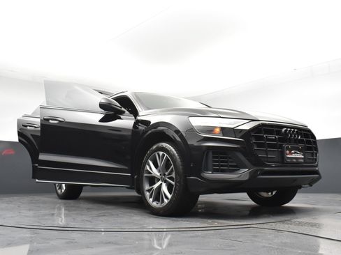 Used 2021 Audi Q8 Premium w/ Black Optic Package AWD/4WD image 37