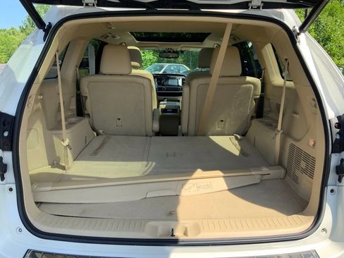 Used 2016 Toyota Highlander Limited Platinum AWD/4WD image 25