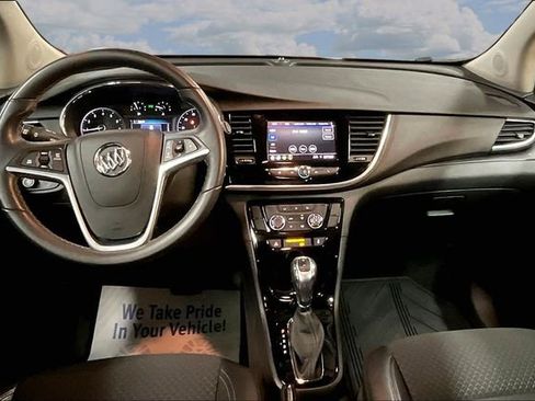 Used 2022 Buick Encore Preferred w/ Safety Package image 7