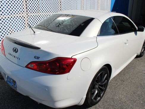 Used 2012 INFINITI G37 Sport w/ Premium Pkg image 6