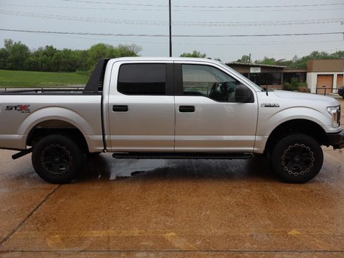 Used 2018 Ford F150 XL w/ Equipment Group 101A Mid AWD/4WD image 6
