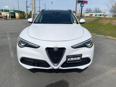 Used 2018 Alfa Romeo Stelvio Sport w/ Quick Order Package 22J Sport image 2