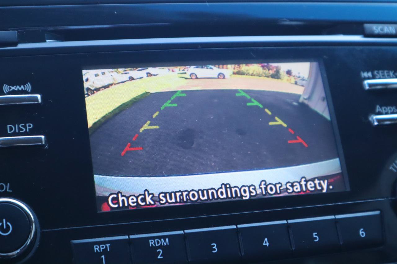 Used 2015 Nissan Altima 2.5 SL w/ Moonroof Package FWD image 31