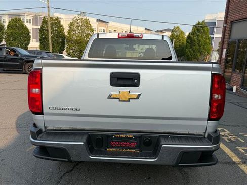 Used 2019 Chevrolet Colorado W/T RWD image 11