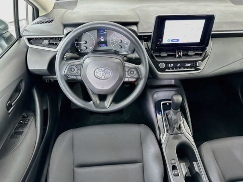 Used 2024 Toyota Corolla LE FWD image 21
