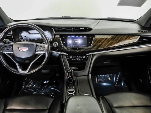 Used 2020 Cadillac XT6 Premium Luxury FWD image 13