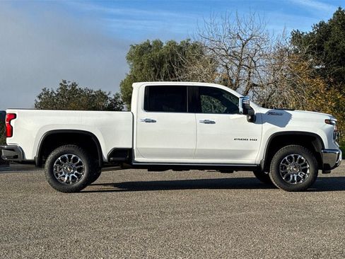 New 2026 Chevrolet Silverado 2500 LTZ w/ LTZ Premium Package image 3