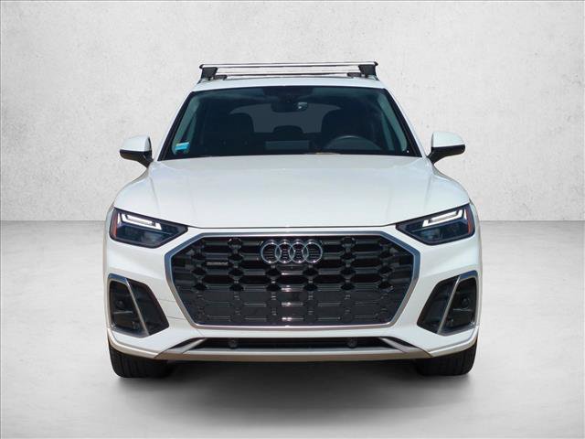 Used 2023 Audi Q5 2.0T Premium Plus w/ Premium Plus Package AWD/4WD image 2