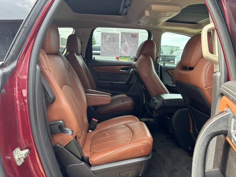 Used 2015 Chevrolet Traverse LTZ image 15