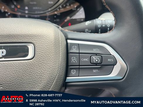 Used 2022 Jeep Compass Limited AWD/4WD image 21